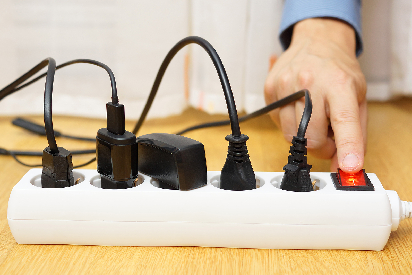 commercial gas engineer - turning off electrical appliances