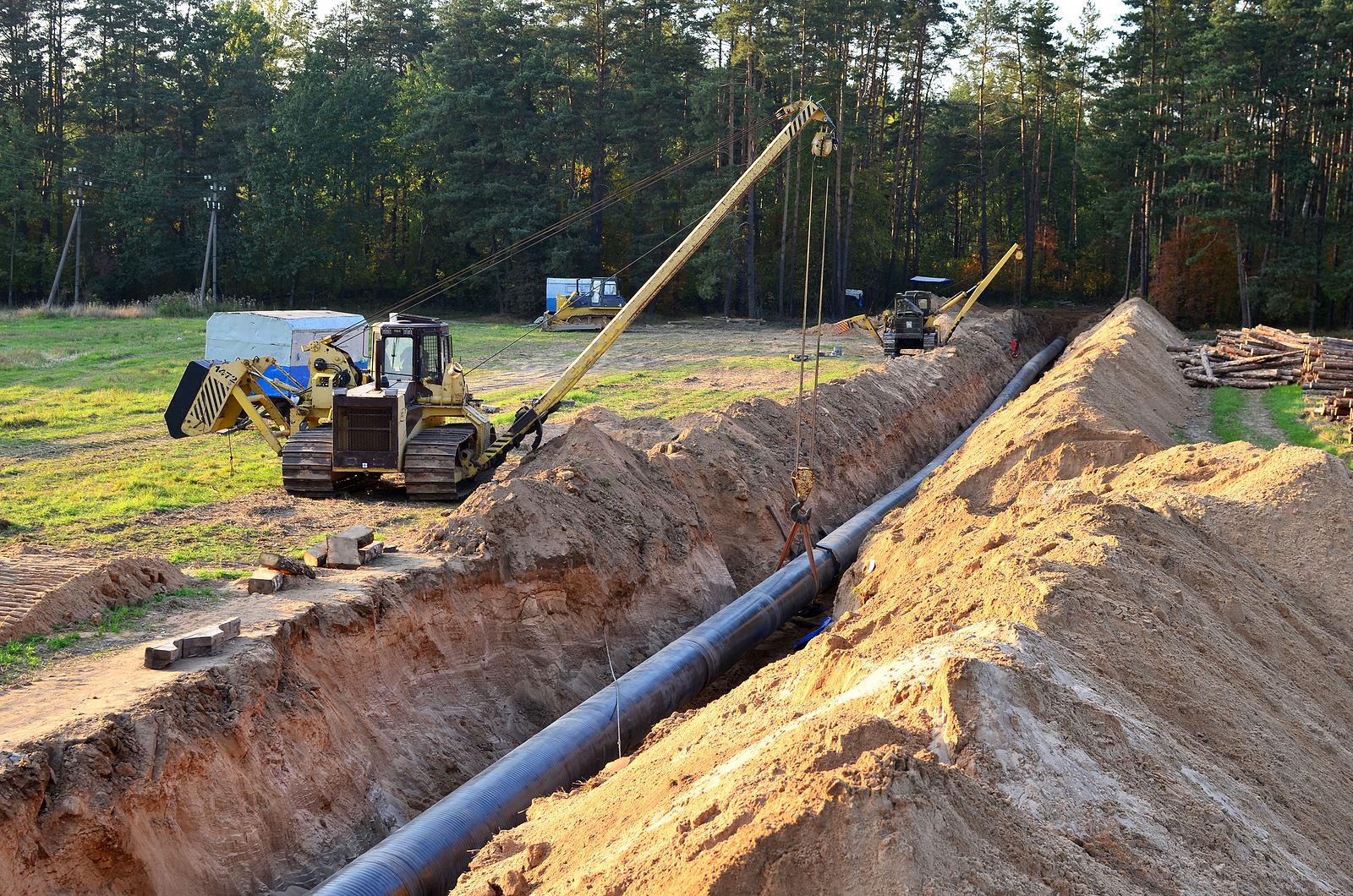 Industrial pipe installation - Natural gas pipeline construction work